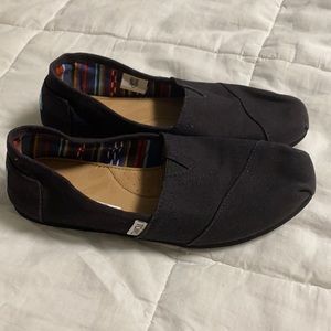 Excellent Condition Women’s Toms